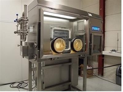 TELSTAR 隔離器配套中試型凍干機
