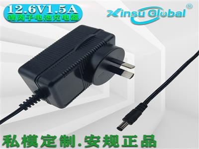 符合IEC60601-1標準12.6V1.5A自動除顫器充電器12.6V1.5A鋰電池充電器