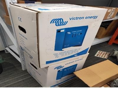 Victron Energy TG 24/80 (V000115)；SKYLLA-TG 24/100